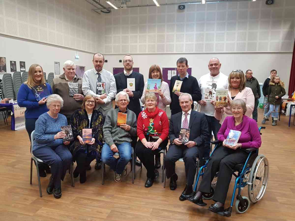 The-Author-Of-‘The-Wise-Old-Wizard’-Faye-Francis-Attended-An-Event-Held-at-Holmesdale-School-in-Snodland